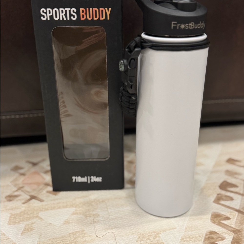 White Insulated Water Bottle for Dining